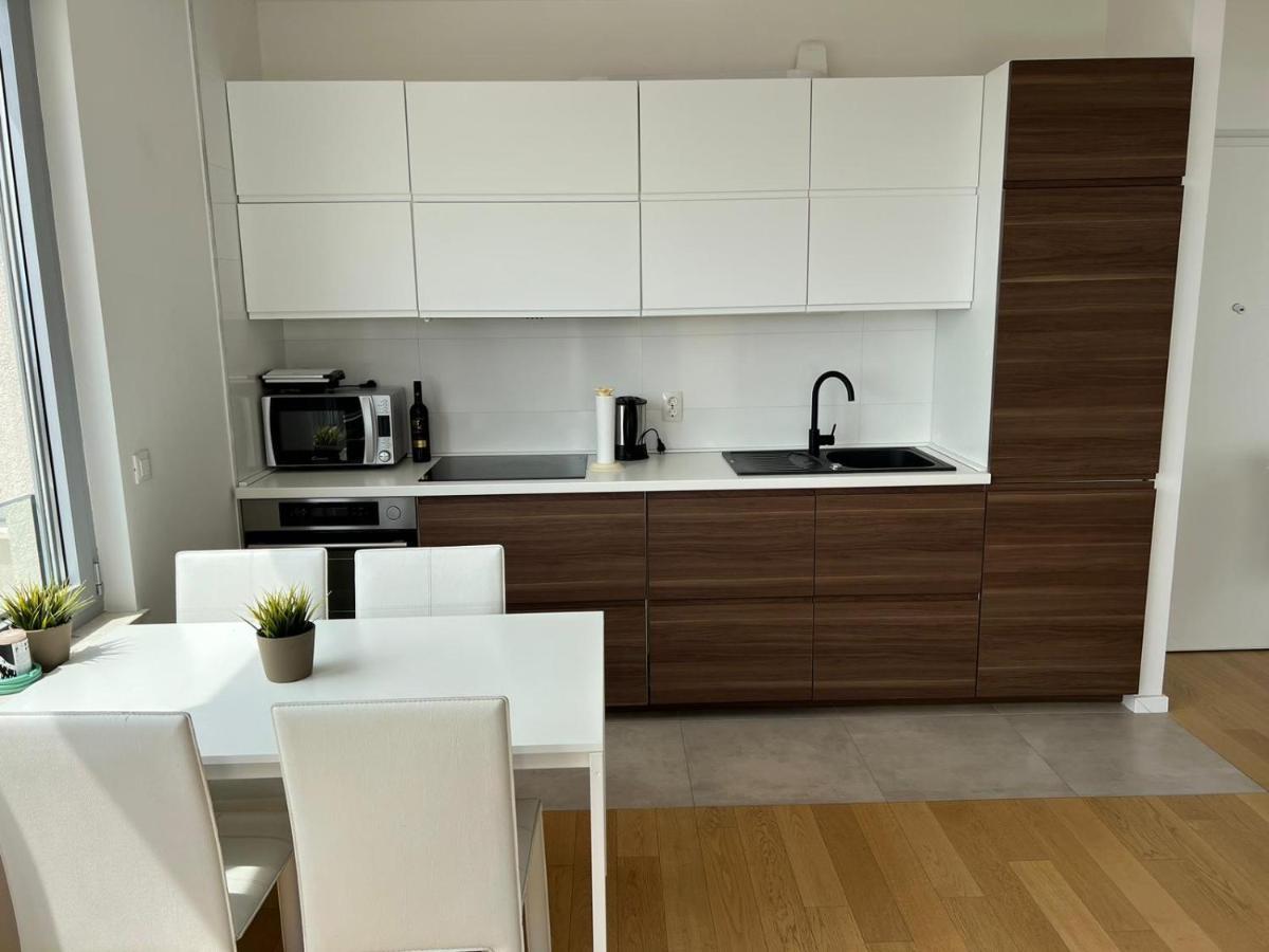 Splendid Split View Apartment ภายนอก รูปภาพ