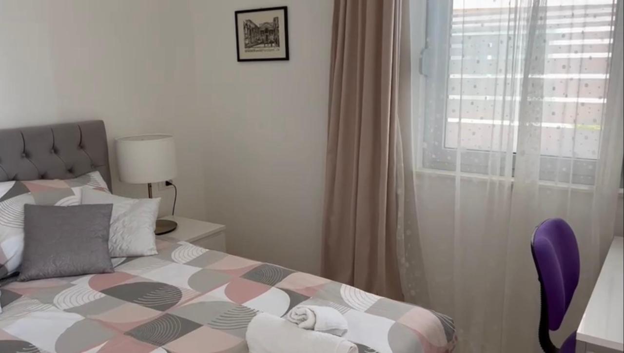 Splendid Split View Apartment ภายนอก รูปภาพ